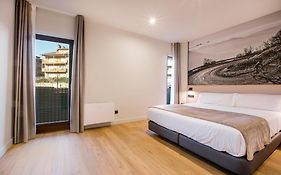 Hotel Llivia